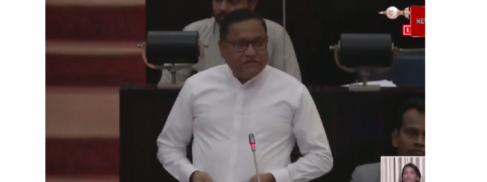 අනතුරට ලක් වූ ඉරාන නෞකාවේ සිටි 30 දෙනෙකු බේරා ගැනේ